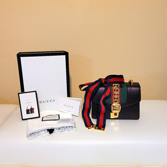 Gucci Handbags - Gucci Sylvie Mini Leather Chain